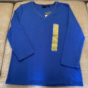 NWT Rafaella embellished 3/4 sleeve Top Size M. Very cute and comfortable